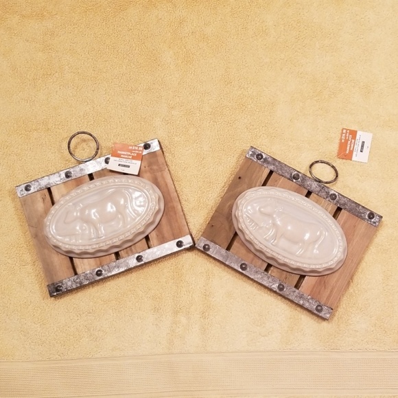 Ashland Other - Ashland Pair of Rustic Cow Hanging Wall Decor